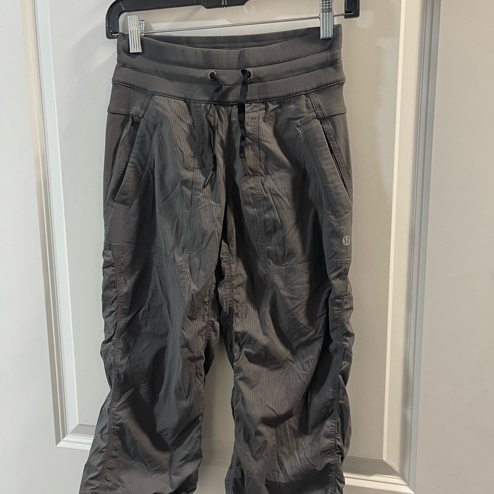 Gray Drawstring Cargo Pants Lululemon Dance Studio The Drawstring Is Missing - Picture 2 of 7